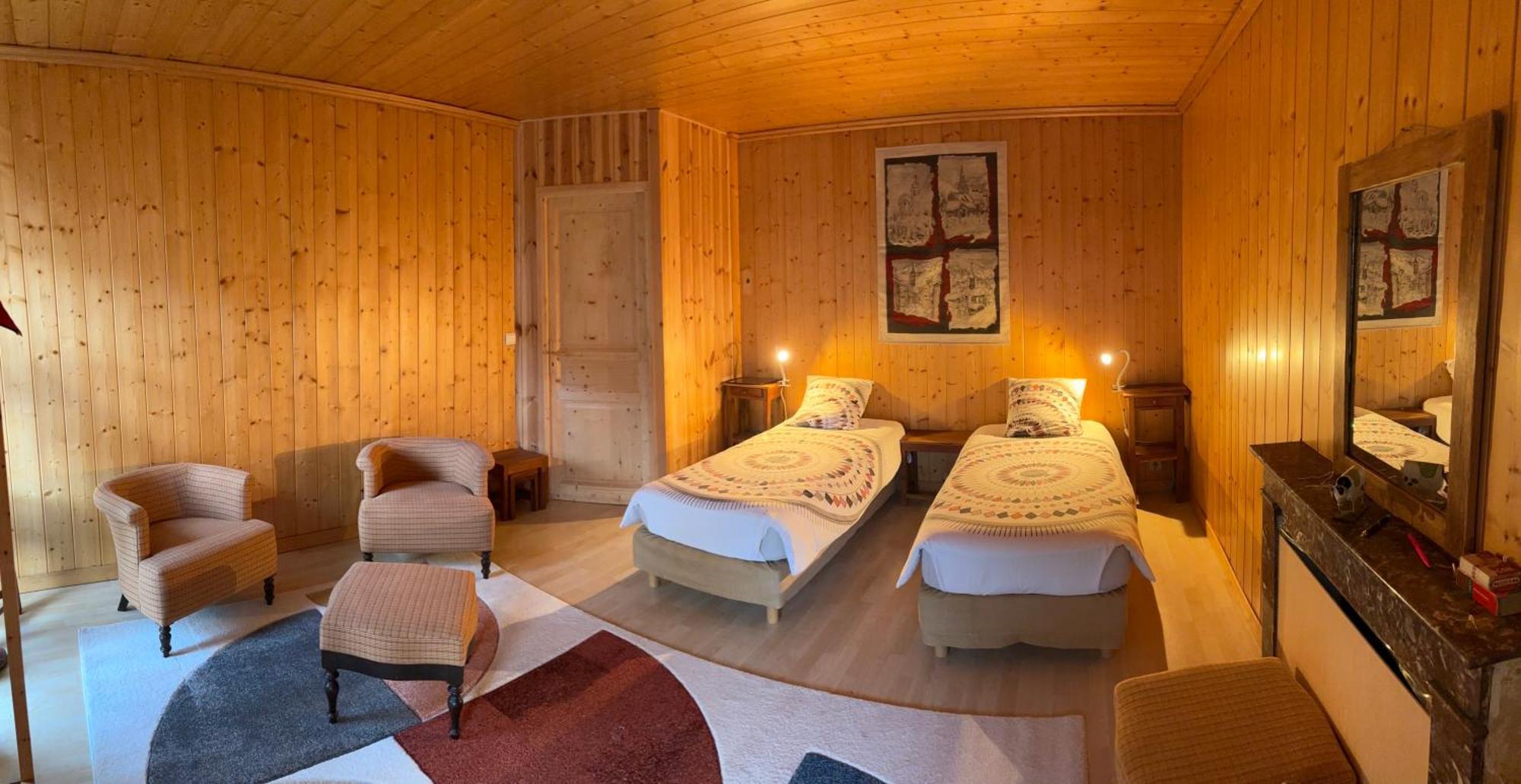 Chez Lizon Hostel Barcelonnette Ngoại thất bức ảnh